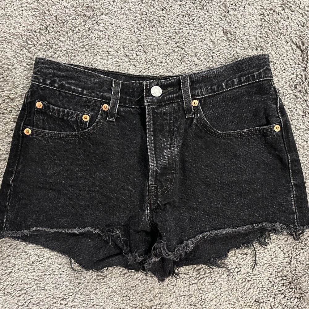 Levi's 501 Original Fit High-Rise Women's Jean Shorts - 26